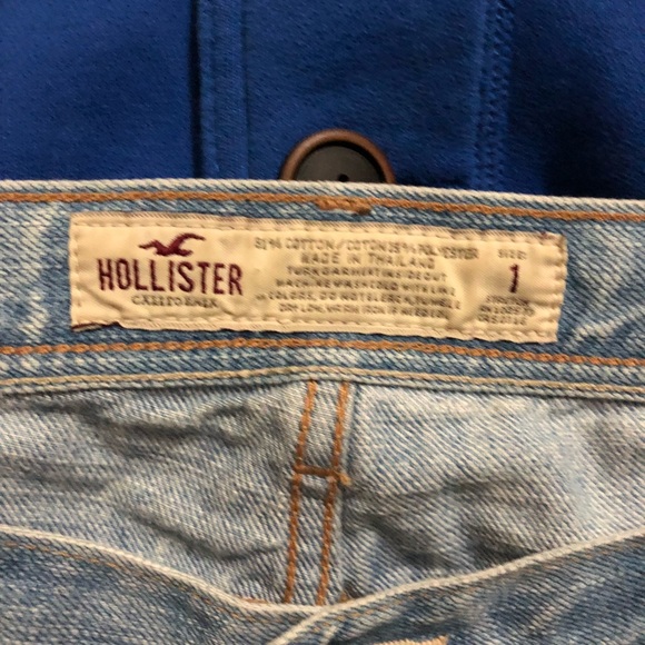 ❤️ Hollister denim shorts - Picture 4 of 4